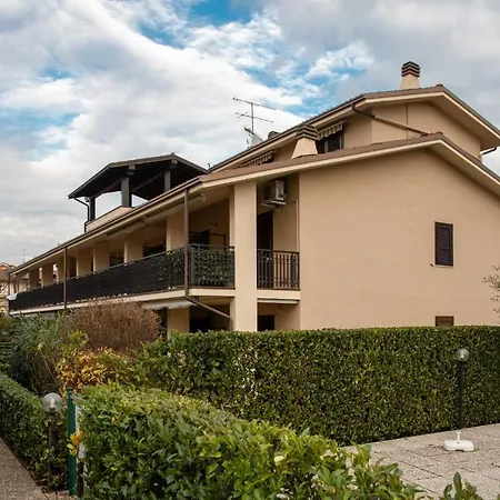 Virgilio 1 By Micaela Apartment *