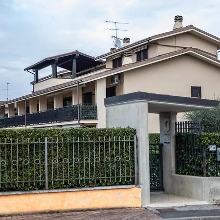 Virgilio 1 By Micaela Apartment *